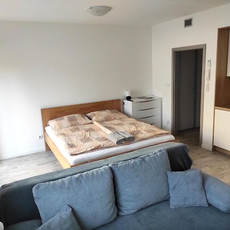 Apartman X06 ميكولوف المظهر الخارجي الصورة